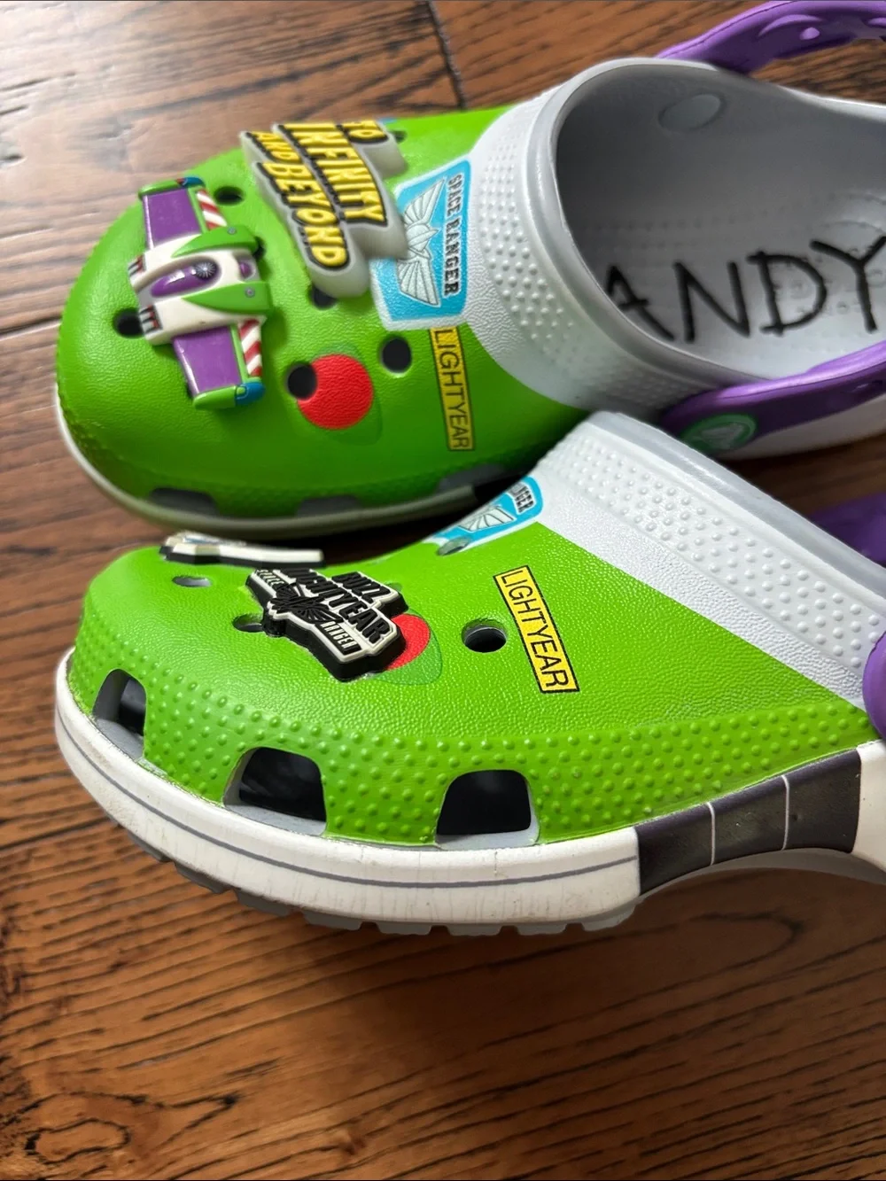 CROCS bright green
